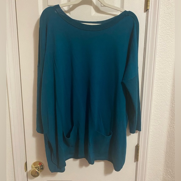 Lilly Pulitzer tunic top - Picture 3 of 5